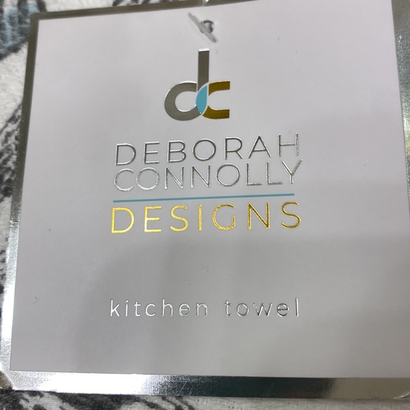 Deborah Connolly Kitchen towels Bunny Rabbit Chicks Eggs design 18” x 28” Cotton - Picture 2 of 3